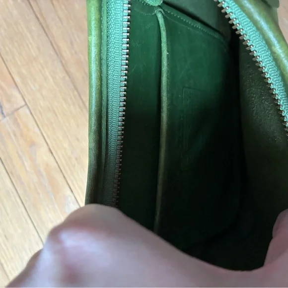 Vintage Coach Green Leather Shoulder Bag - Picture 4 of 4